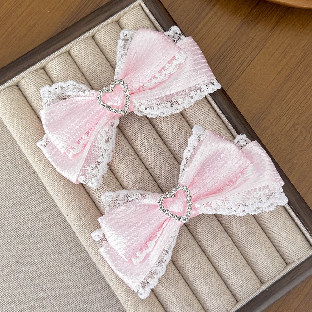 Lace Ribbon Trim - サテンリボンボウヘアクリップ1組、レーストリム、ハートディテール、レースヘアクリップ、メタルクリップ、ラインストーンヘアバレッタ