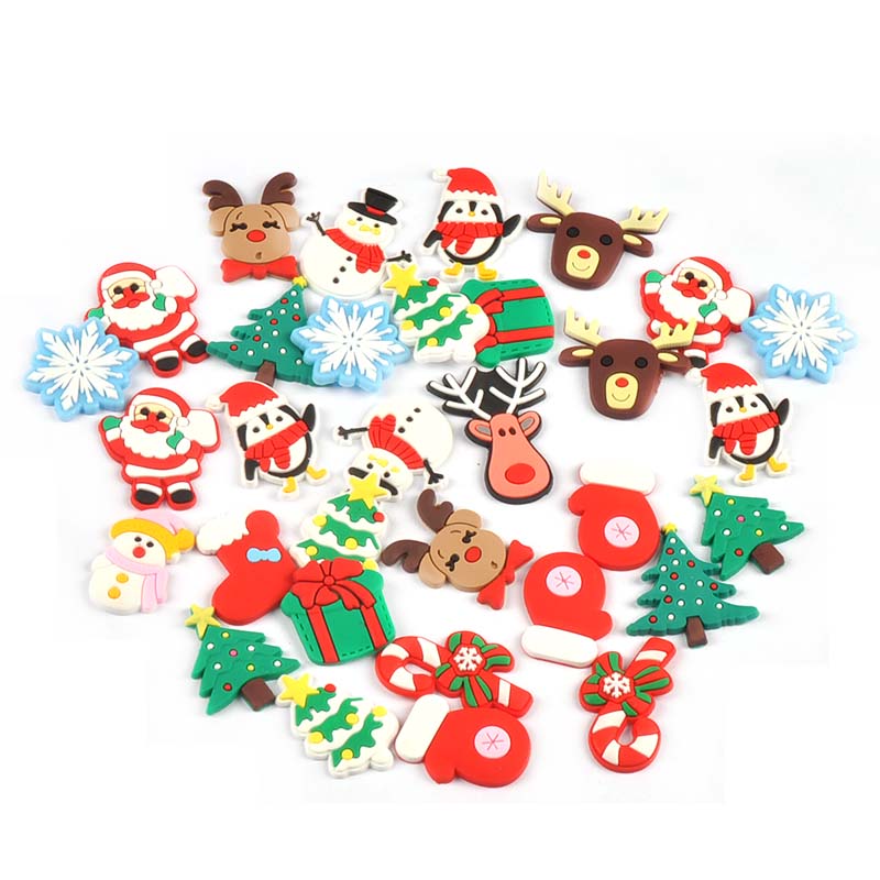 Christmas Craft Embellishment - クリスマスデコレーション用樹脂装飾、サンタクロース、ペンギン、ソックス、フラットバック、手作り工芸品、DIYパーティーオーナメント、クリスマスギフト、3-4cm、20個